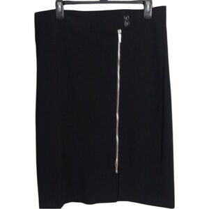 Anne Klein black size XL pencil skirt ,adjustable slit ,two way zipper